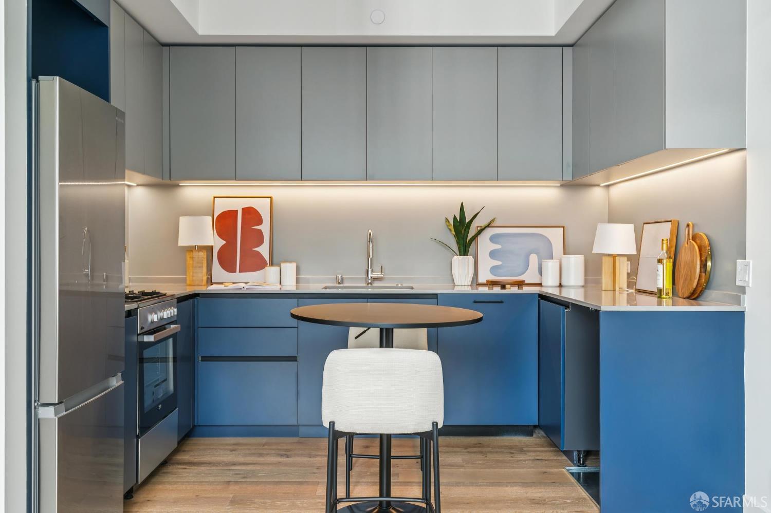 988 Harrison Street S03