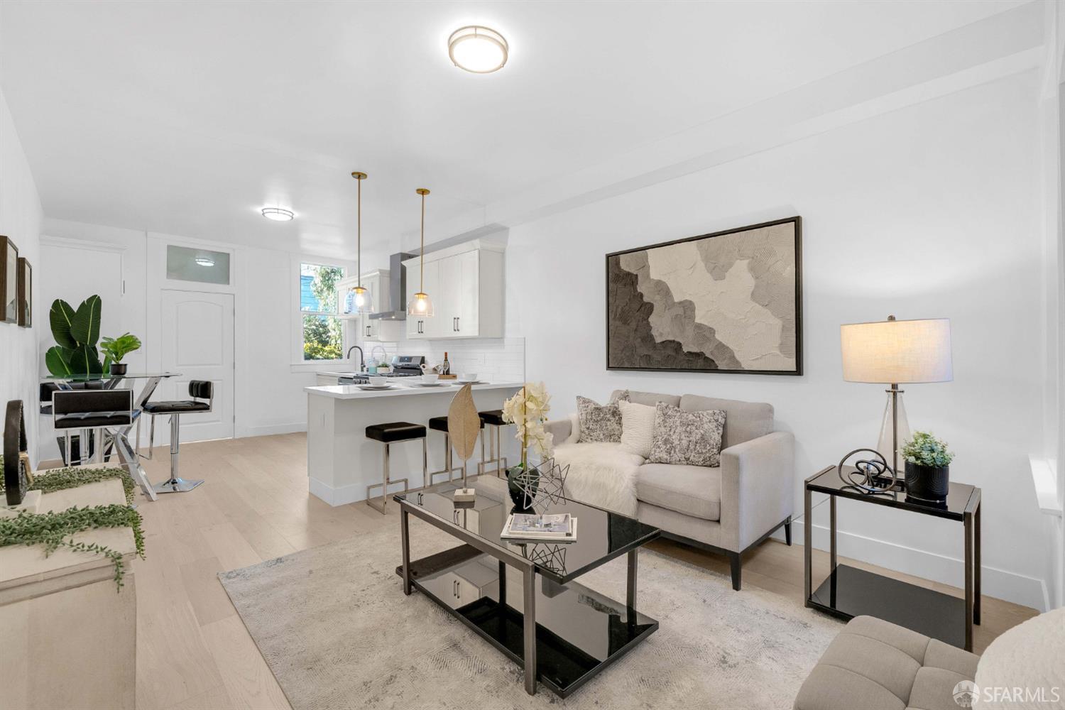 1060 Noe Street 1062