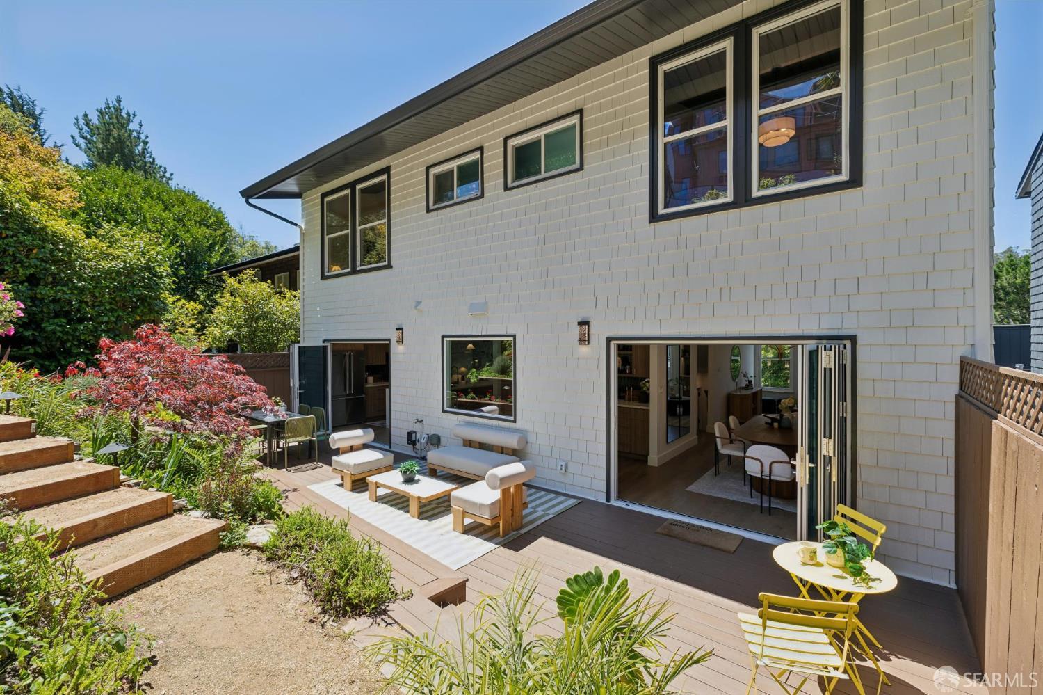 49 Turquoise Way