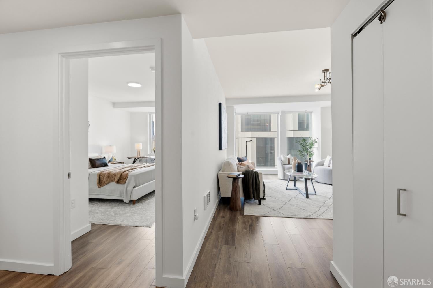 555 4th Street 731