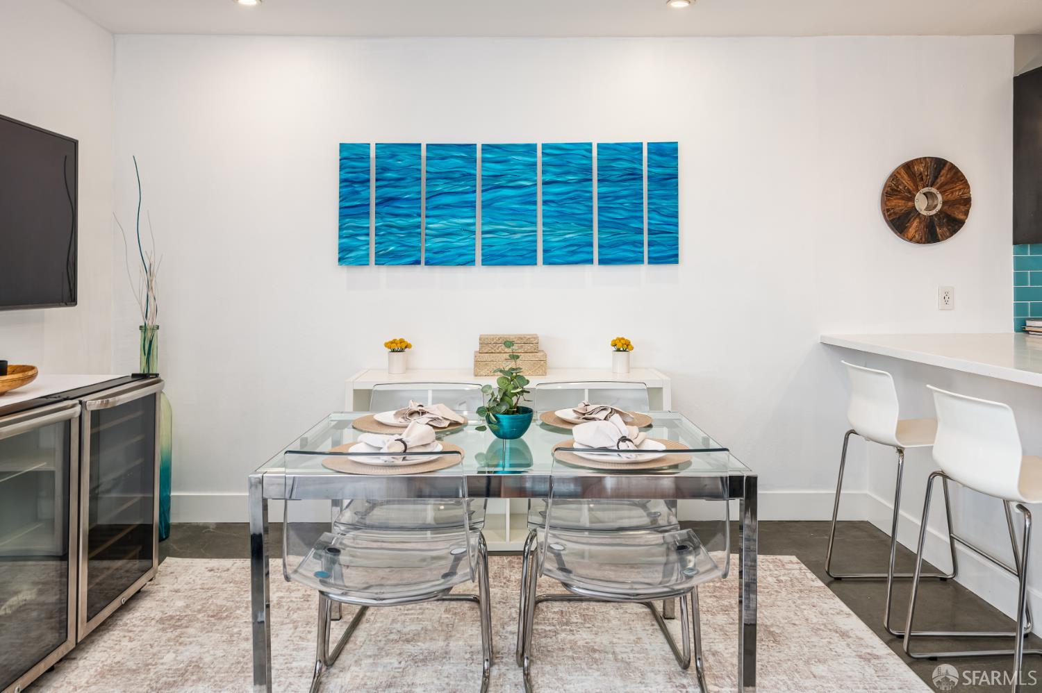 5 Embarcadero W Street 120