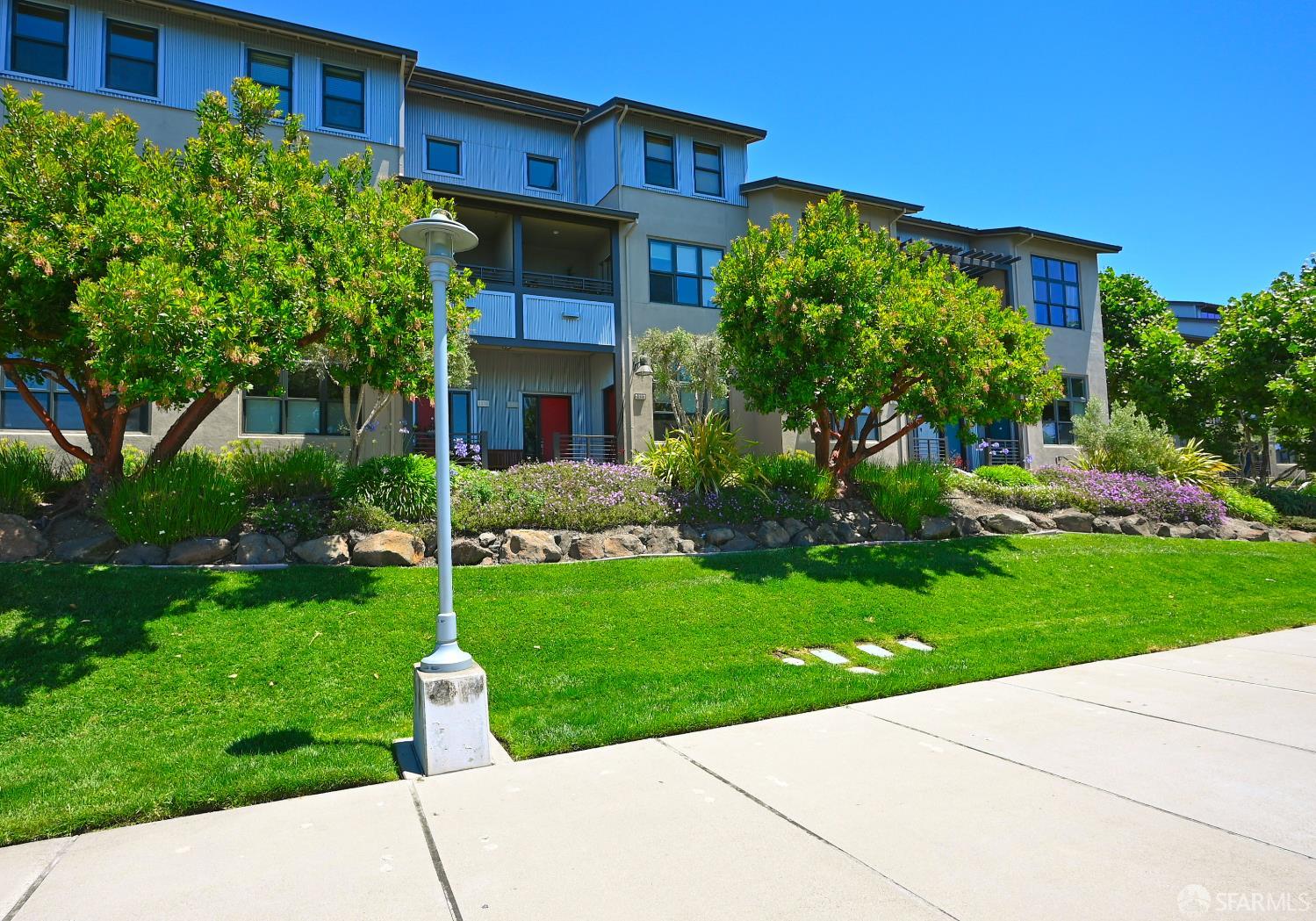 2823 Regatta Drive 164