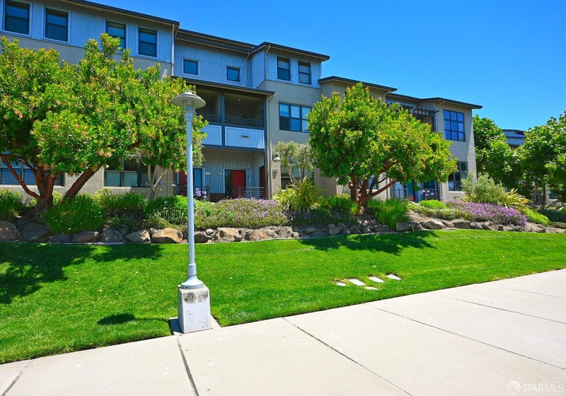2823 Regatta Drive 164
