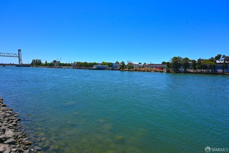 2823 Regatta Drive 164