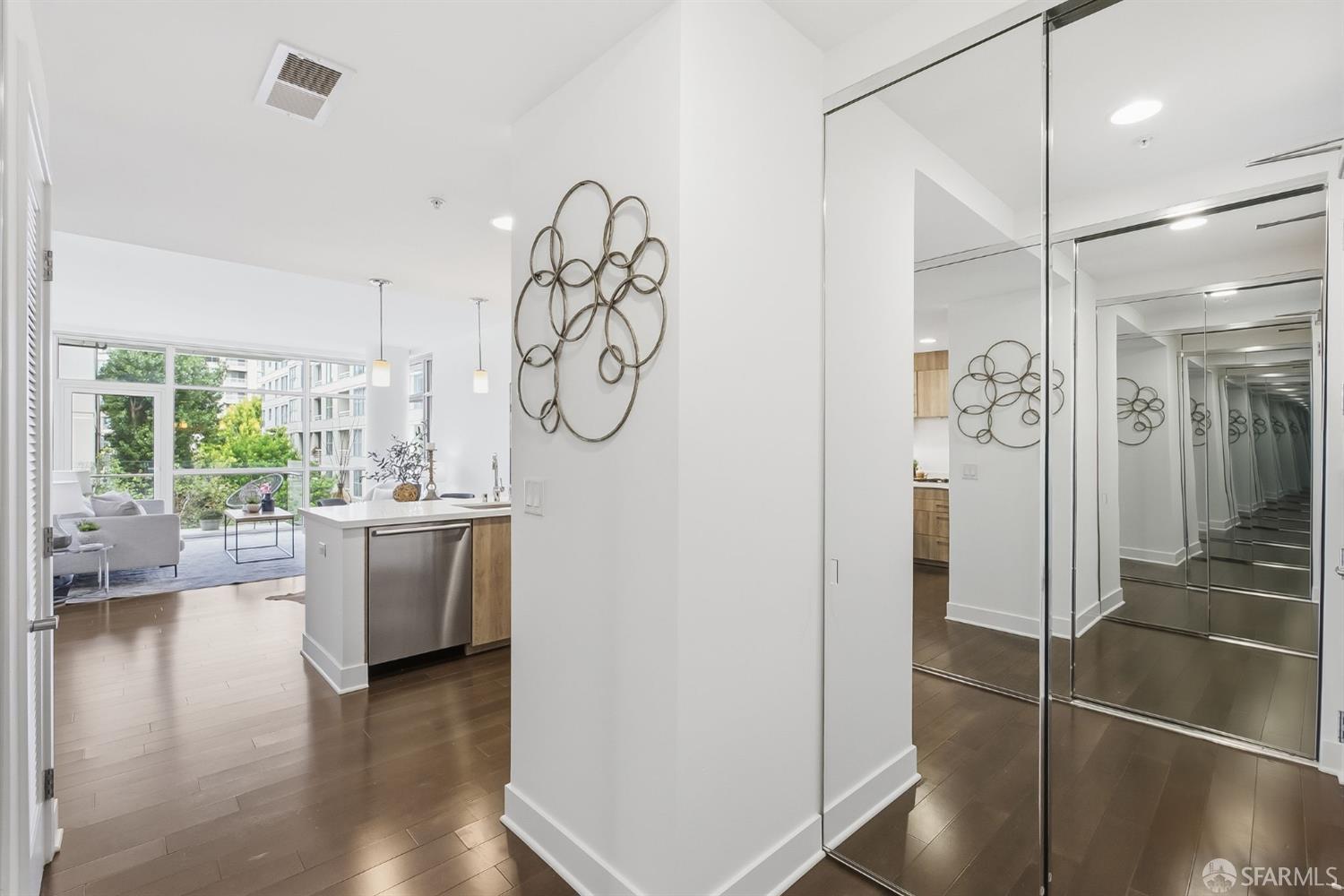 72 Townsend Street 402