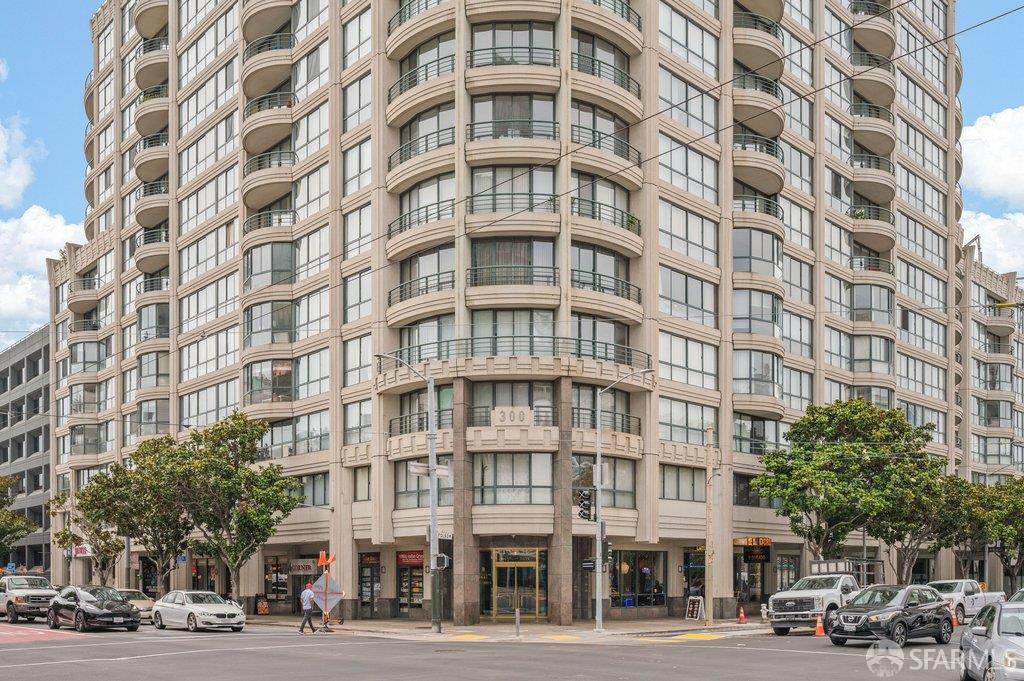300 3rd Street 922