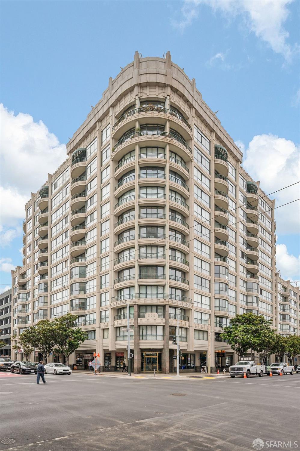 300 3rd Street 922