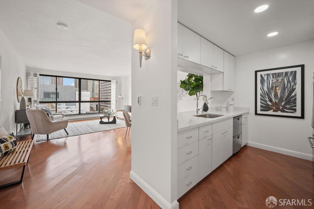 300 3rd Street 922