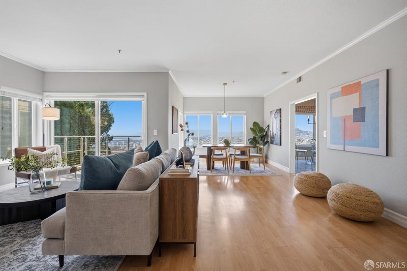 520 Pointe Pacific Drive 2