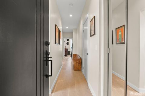 Photo of 1811 Leavenworth Street #7, San Francisco, CA 94109 (MLS # 425089981)