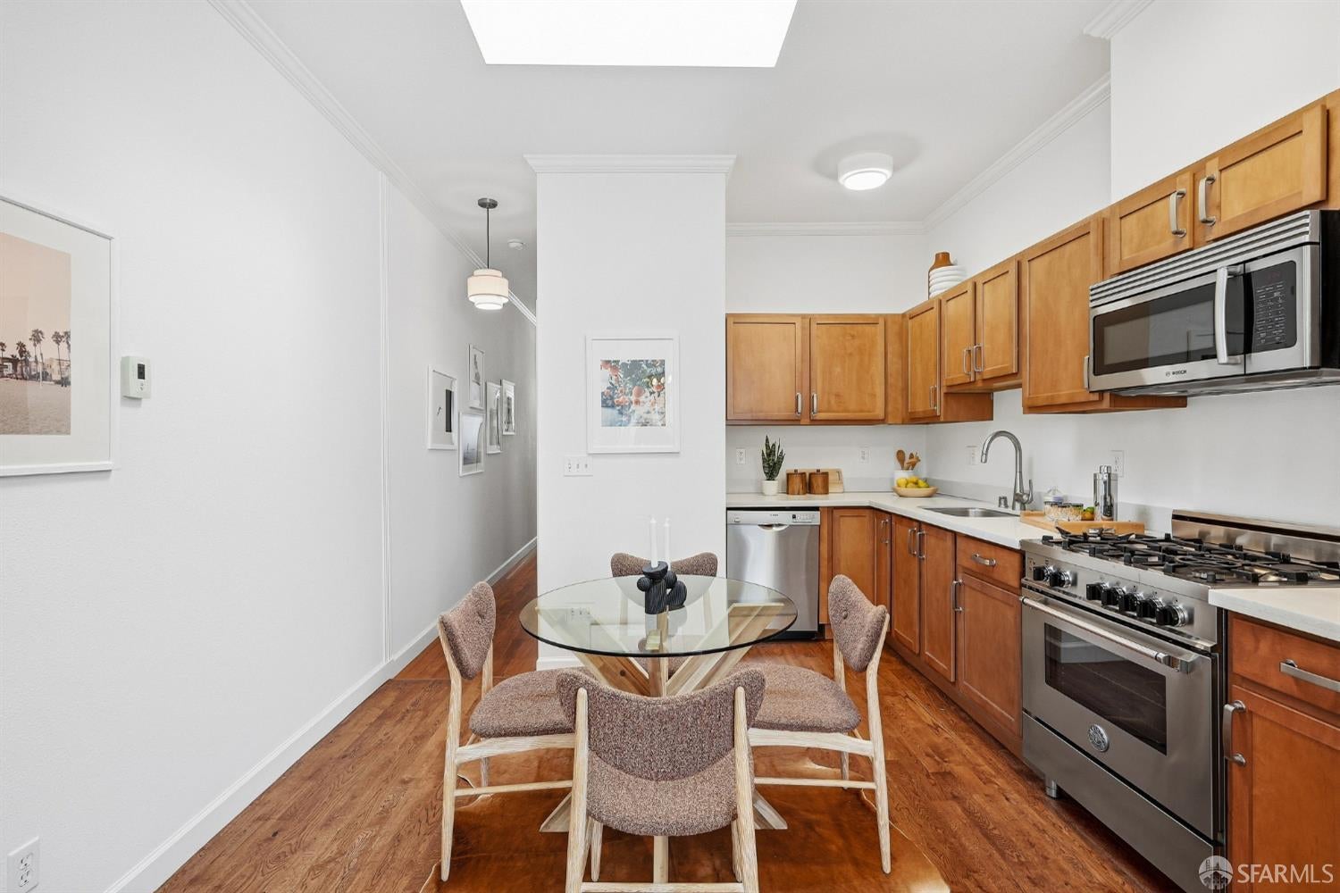 479 Greenwich Street 4