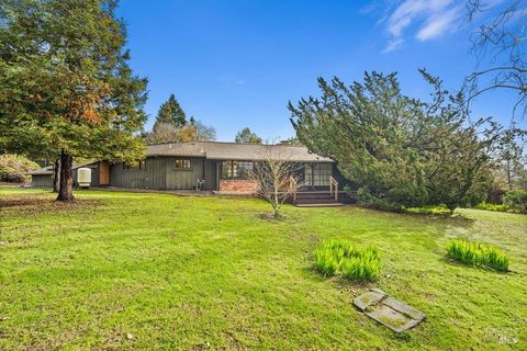 A home in Santa Rosa