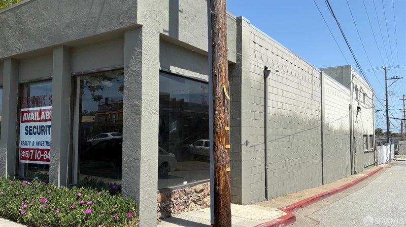 186 El Camino Real