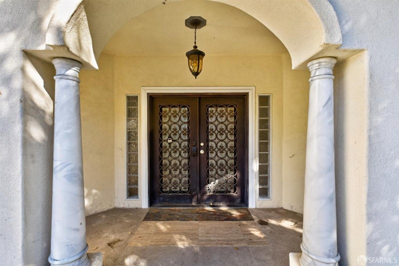 2775 Butters Drive