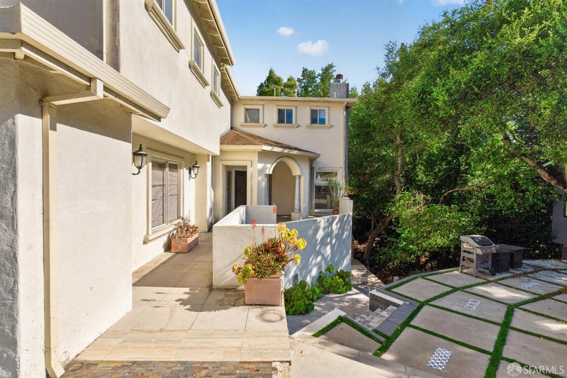 2775 Butters Drive