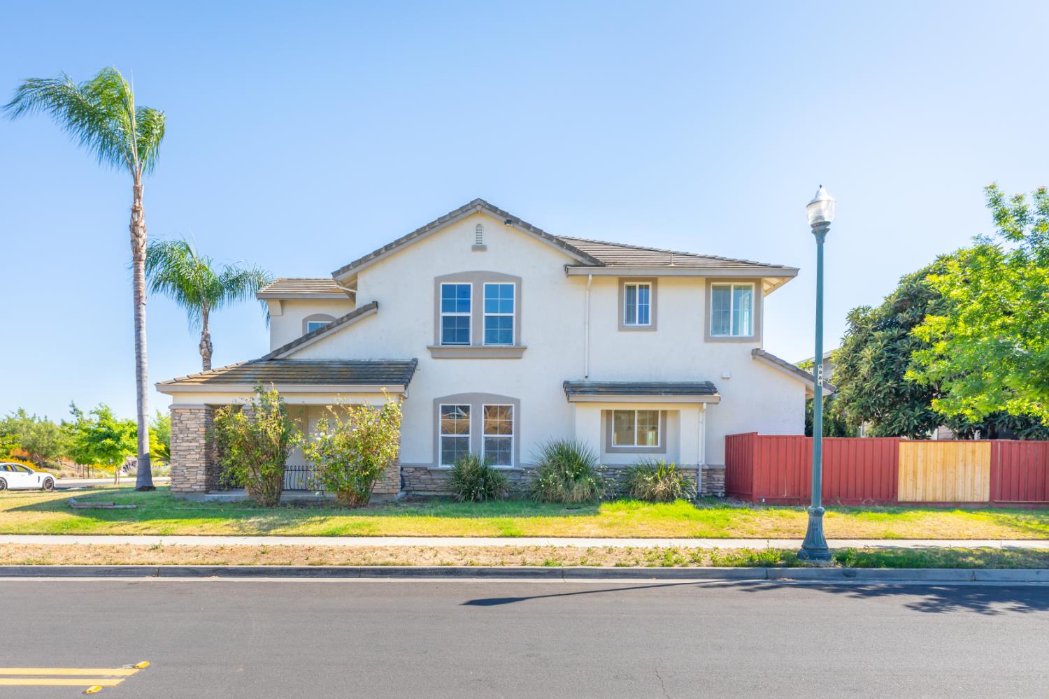 845 Village Avenue