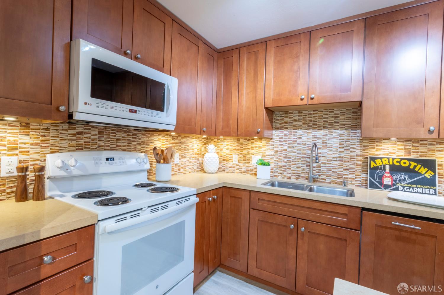 2225 23rd Street 311