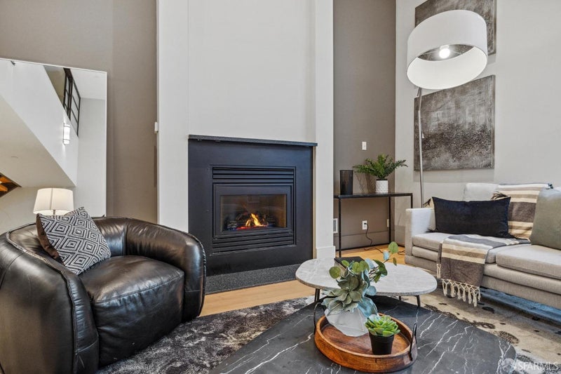 1011 23rd Street 6