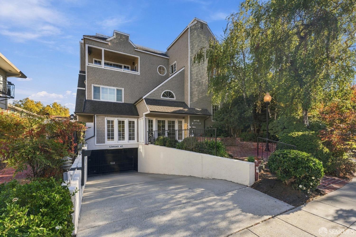 1233 Bellevue Avenue 2
