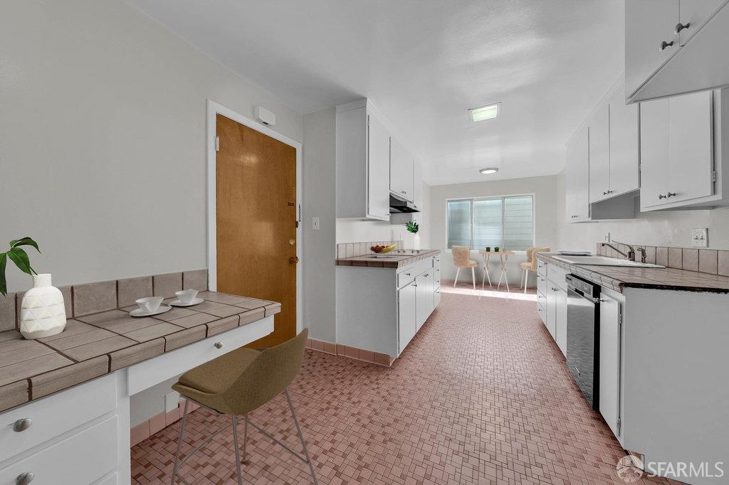 Berkeley, California 94709, United States, 2 Bedrooms Bedrooms, ,2 BathroomsBathrooms,Residential,Active,110834