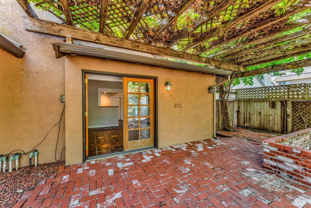 Benicia, California 94510, United States, 2 Bedrooms Bedrooms, ,2 BathroomsBathrooms,Residential,Pending,191483