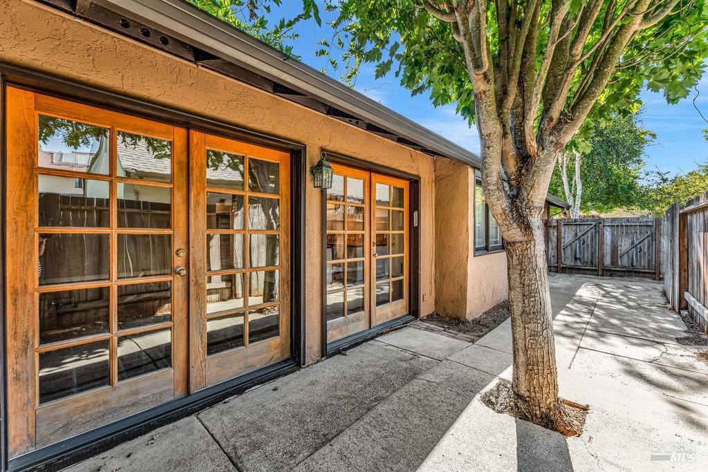 Benicia, California 94510, United States, 2 Bedrooms Bedrooms, ,2 BathroomsBathrooms,Residential,Pending,191483