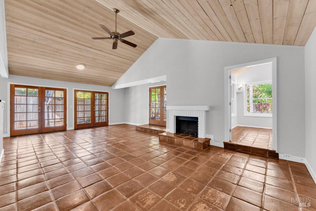 Benicia, California 94510, United States, 2 Bedrooms Bedrooms, ,2 BathroomsBathrooms,Residential,Pending,191483