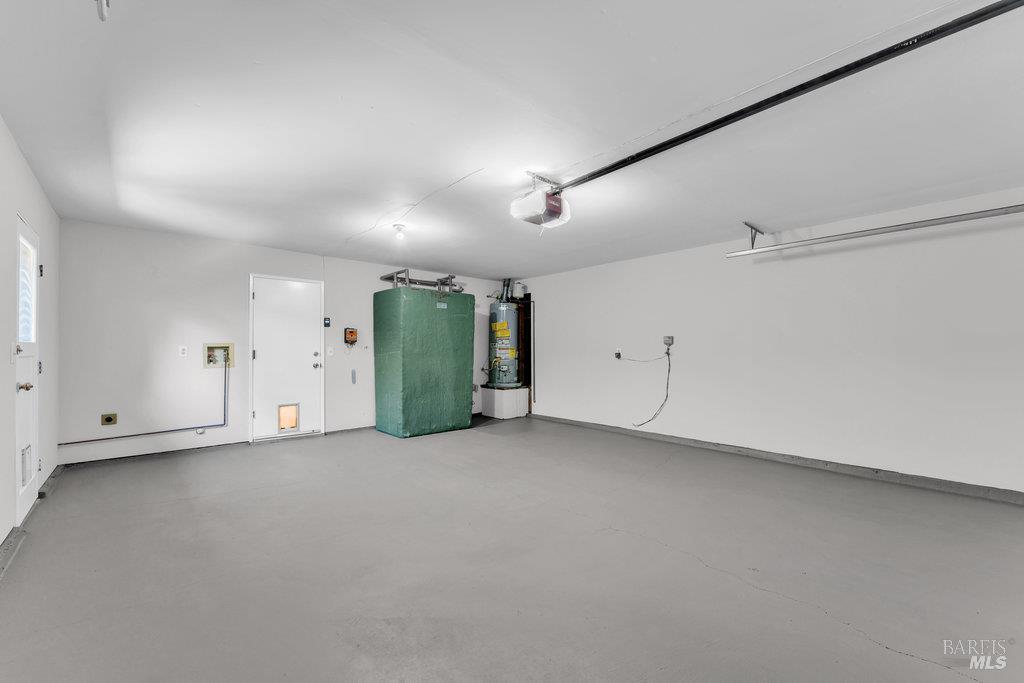 Benicia, California 94510, United States, 2 Bedrooms Bedrooms, ,2 BathroomsBathrooms,Residential,Pending,191483