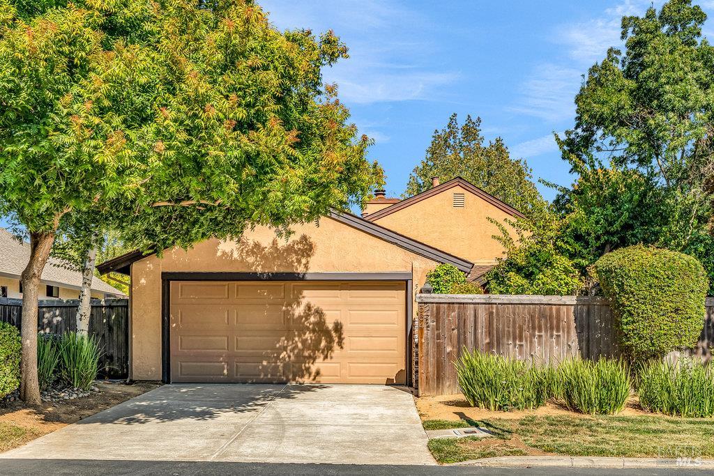 Benicia, California 94510, United States, 2 Bedrooms Bedrooms, ,2 BathroomsBathrooms,Residential,Pending,191483