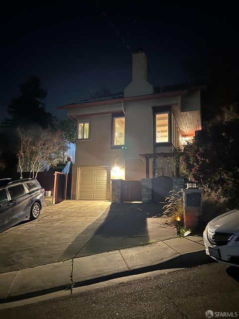 A home in San Leandro