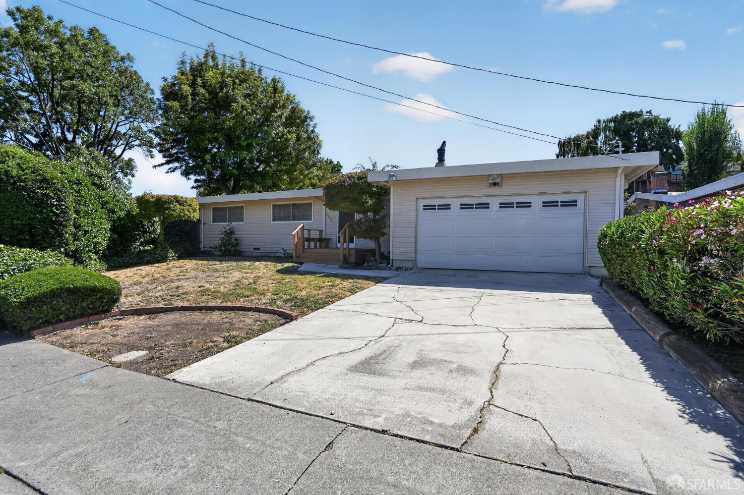 2585 Brian Road
