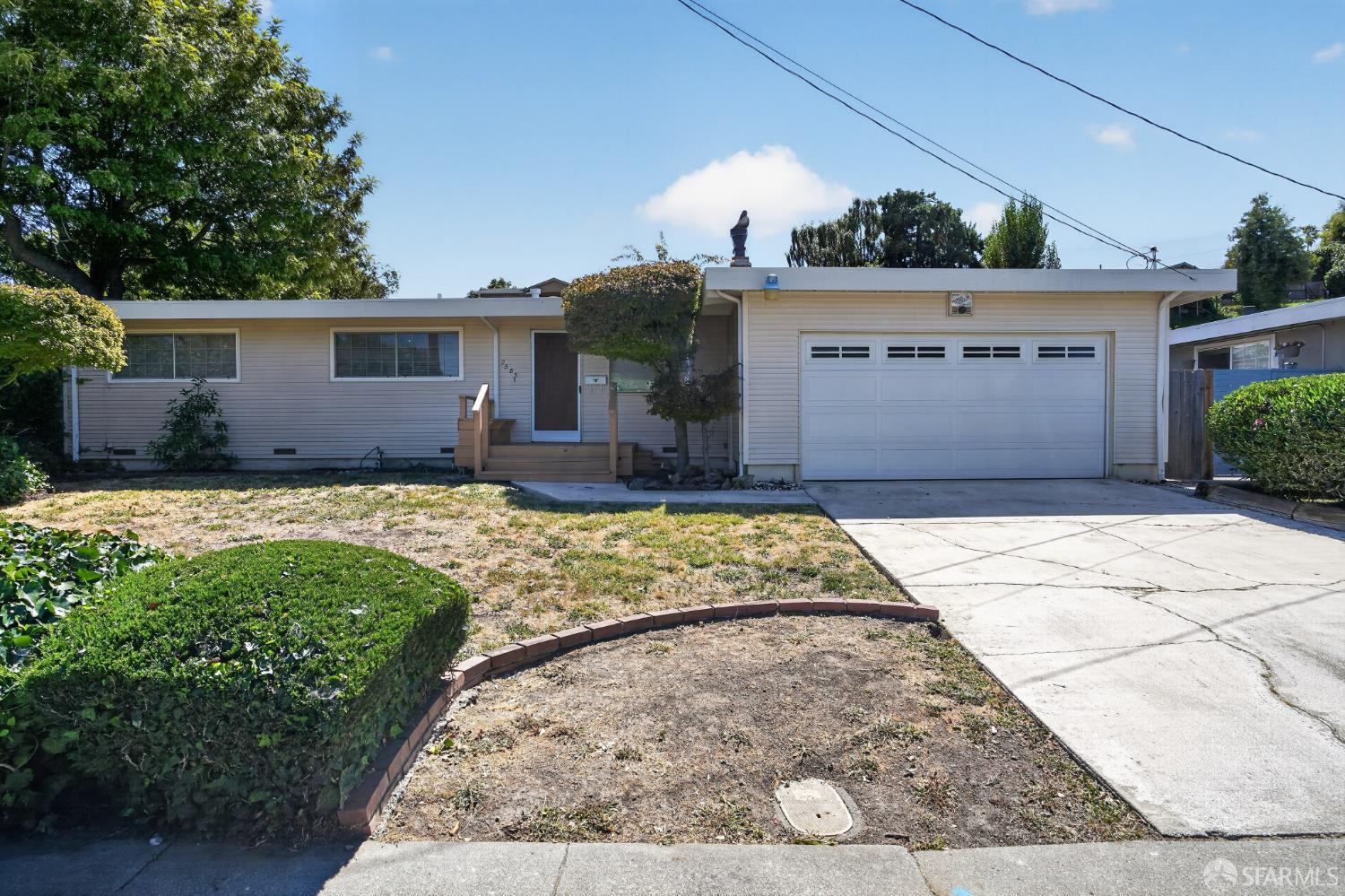 2585 Brian Road