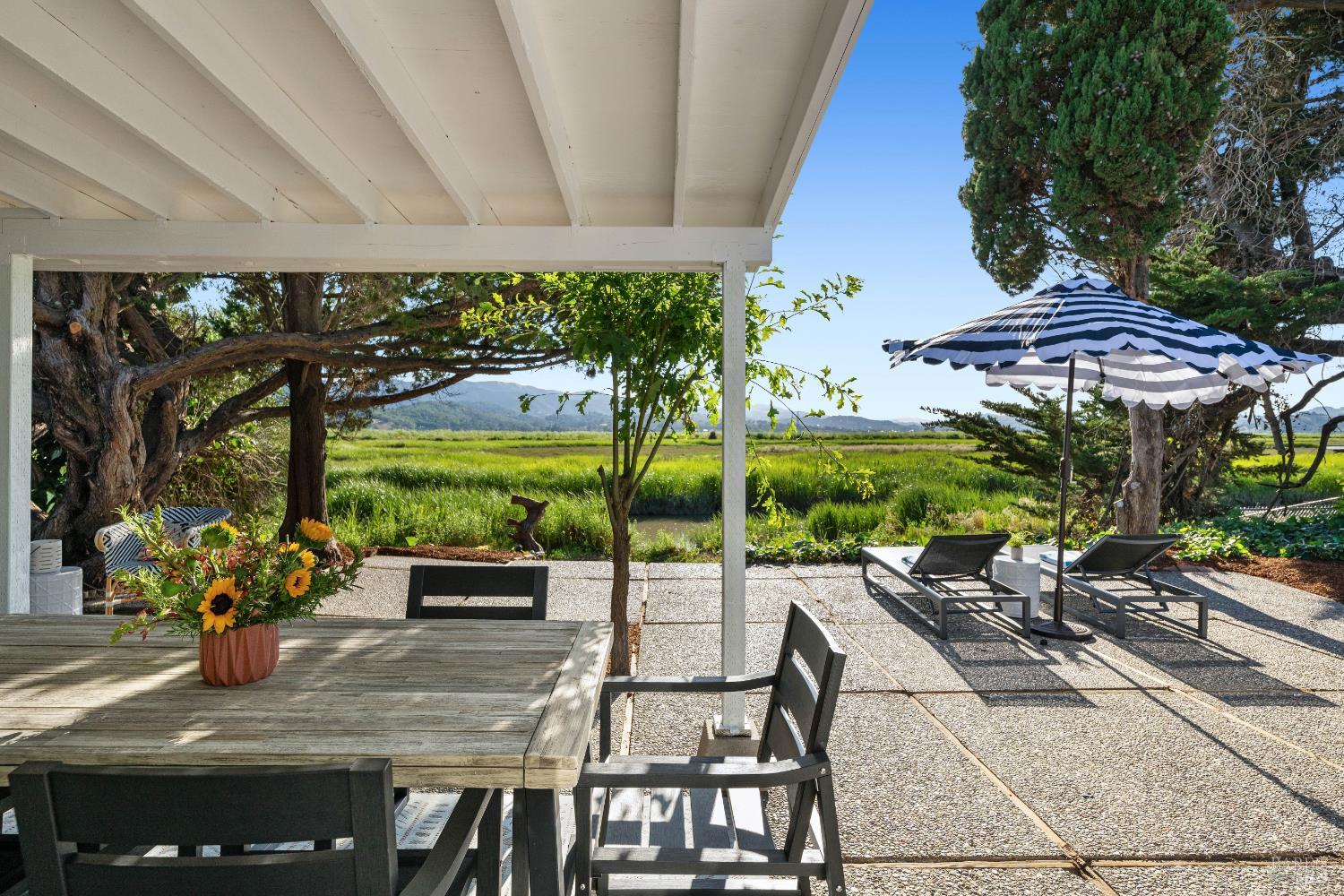 41 Montego Key
