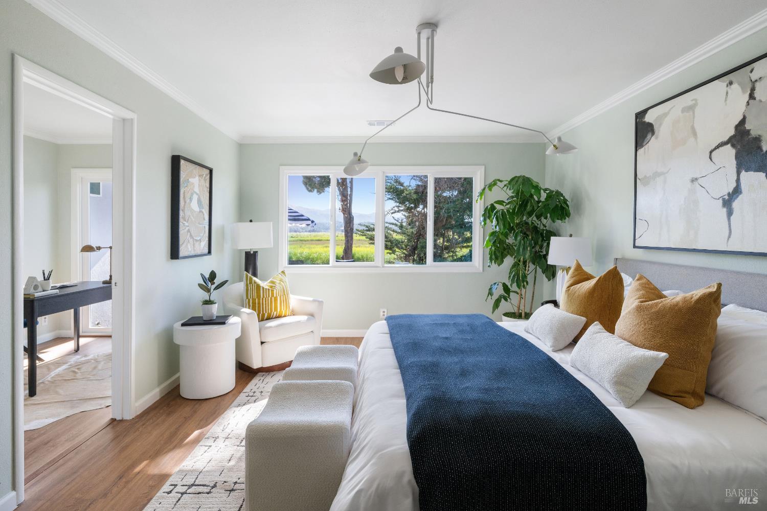41 Montego Key