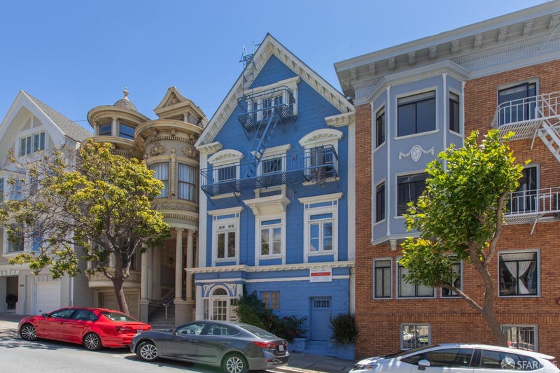 2275 California Street