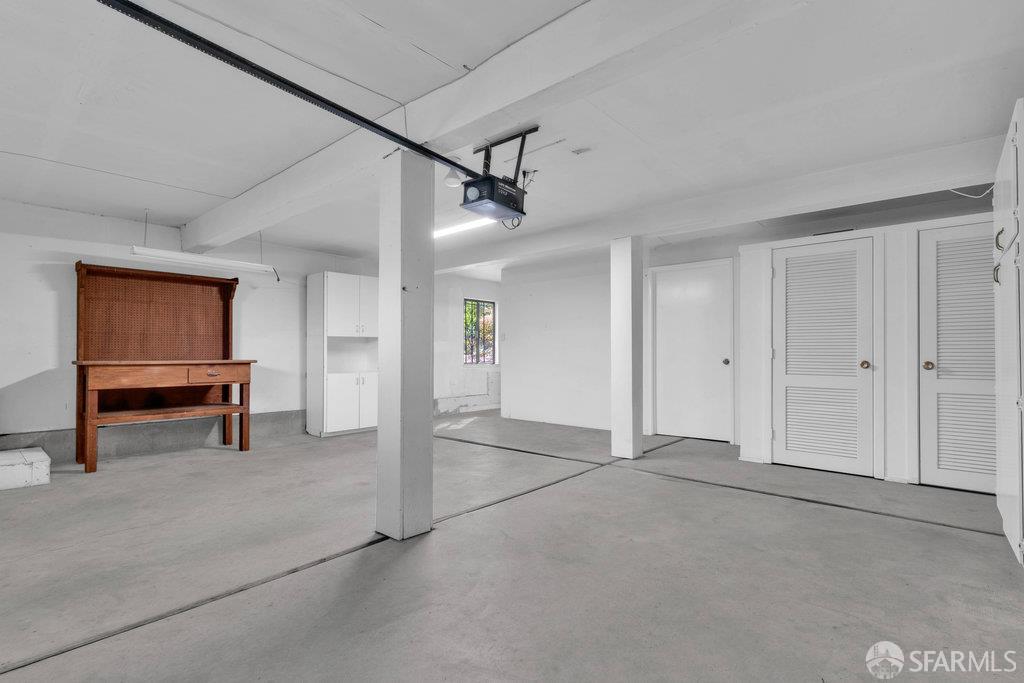 Menlo Park, California 94025, United States, 3 Bedrooms Bedrooms, ,2 BathroomsBathrooms,Residential,Active,232405