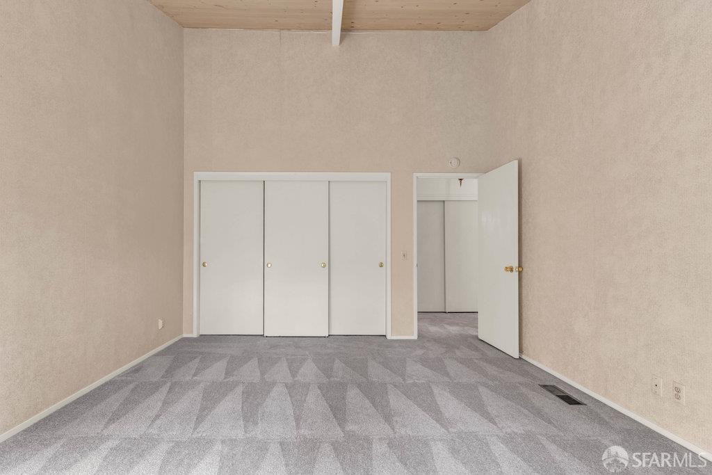 Menlo Park, California 94025, United States, 3 Bedrooms Bedrooms, ,2 BathroomsBathrooms,Residential,Active,232405