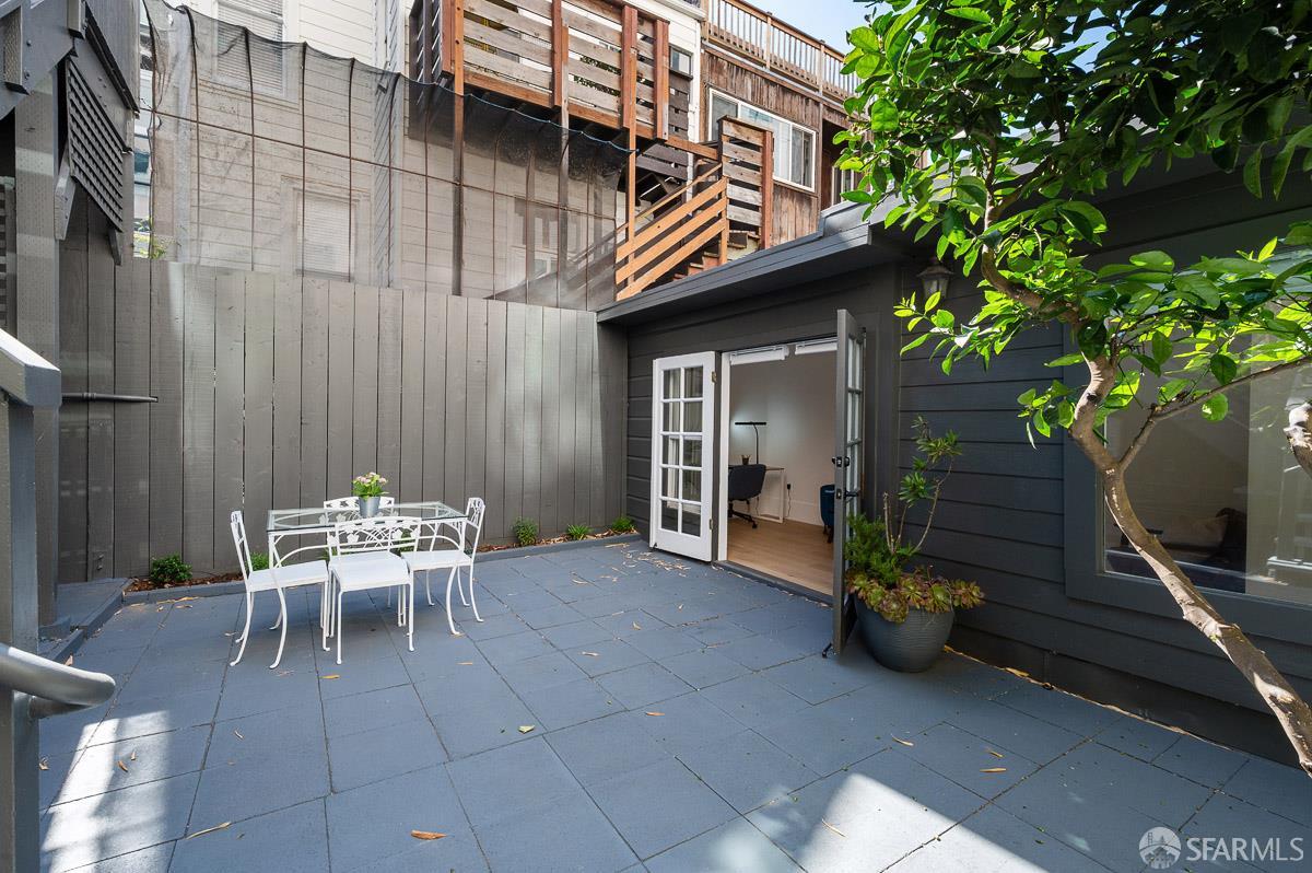 28 27th Street