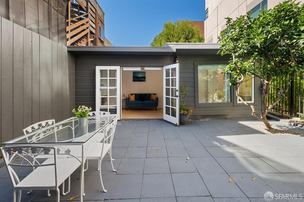 28 27th Street