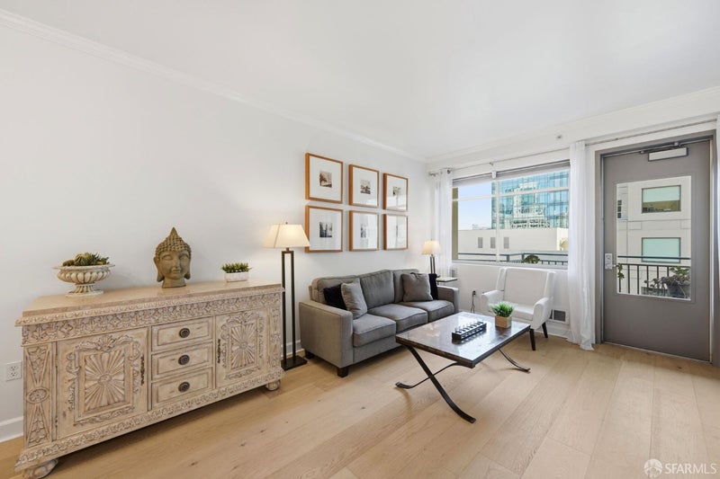 246 2nd Street 801