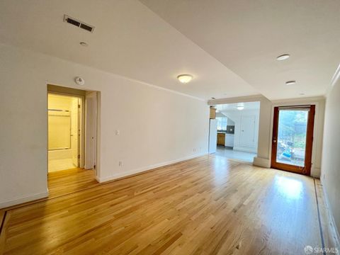Featured picture for the property 424054267