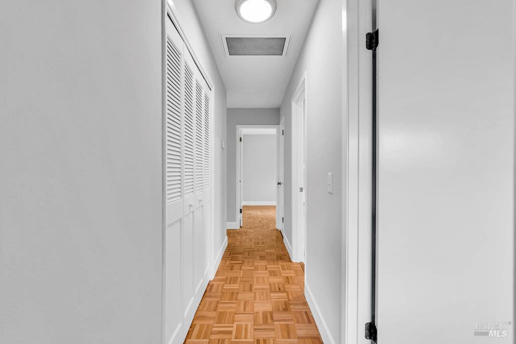 Sonoma, California 95476, United States, 3 Bedrooms Bedrooms, ,2 BathroomsBathrooms,Residential,Active,246466