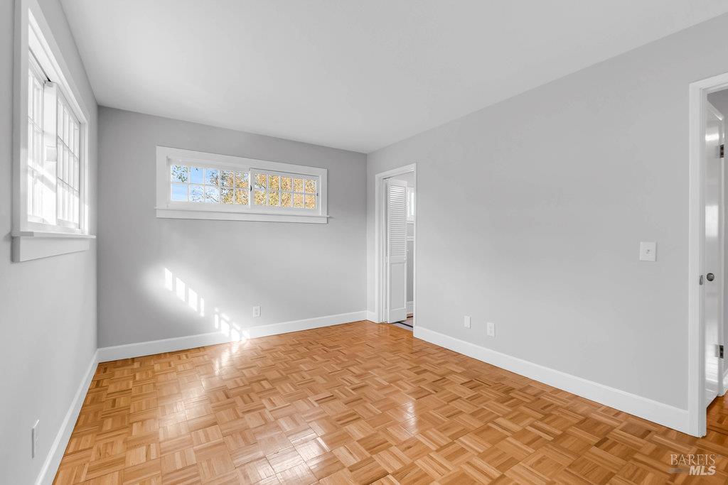 Sonoma, California 95476, United States, 3 Bedrooms Bedrooms, ,2 BathroomsBathrooms,Residential,Active,246466