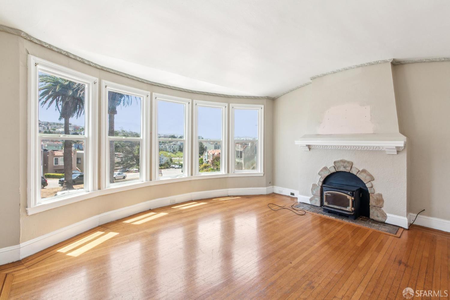 77 Benton Avenue