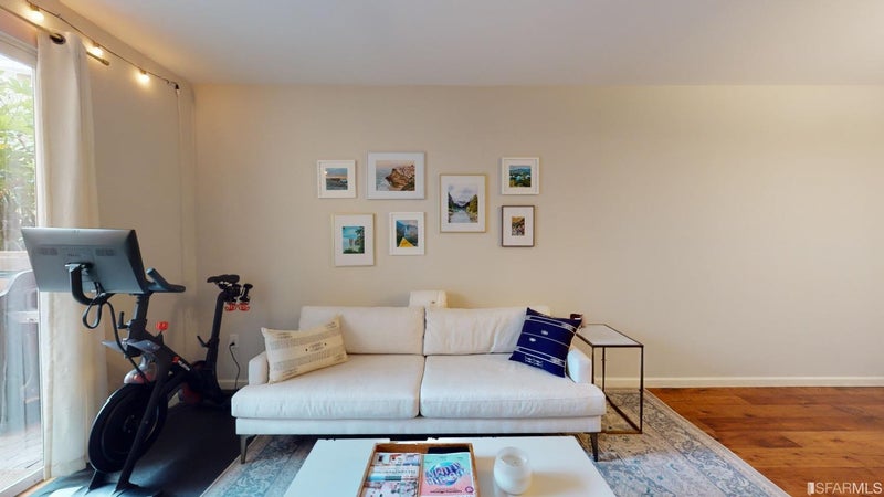 301 Crescent Court 3101