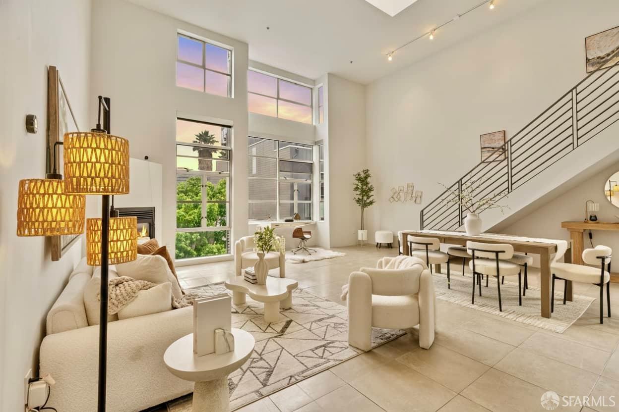 281 Clara Street 6
