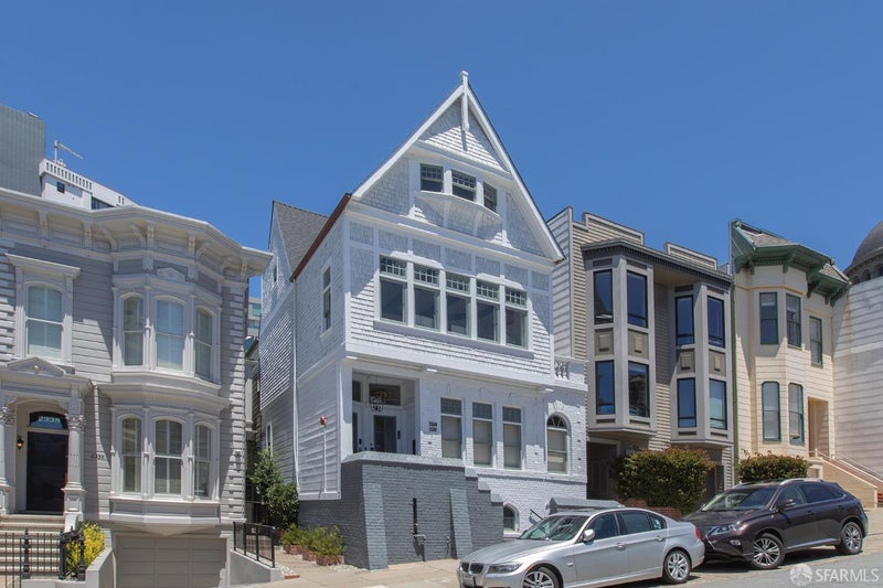 2334 California Street