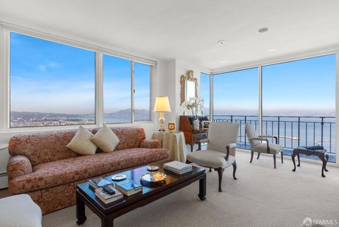 Property photo of 1080 Chestnut Street 11c, San Francisco, CA 94109