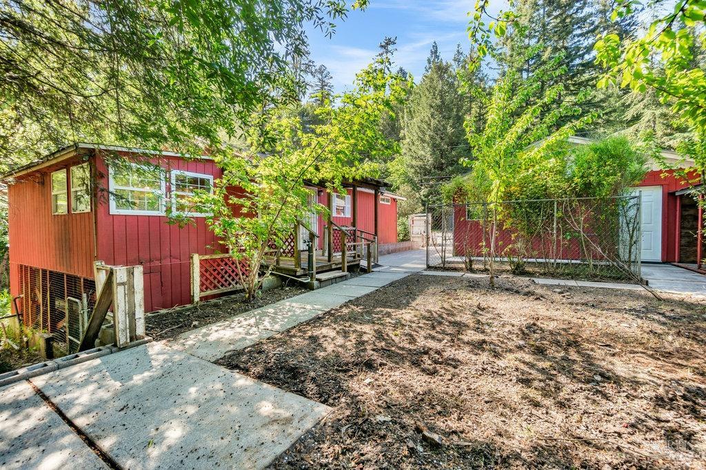 Cazadero, California 95421, United States, 2 Bedrooms Bedrooms, ,2 BathroomsBathrooms,Residential,Active,124981