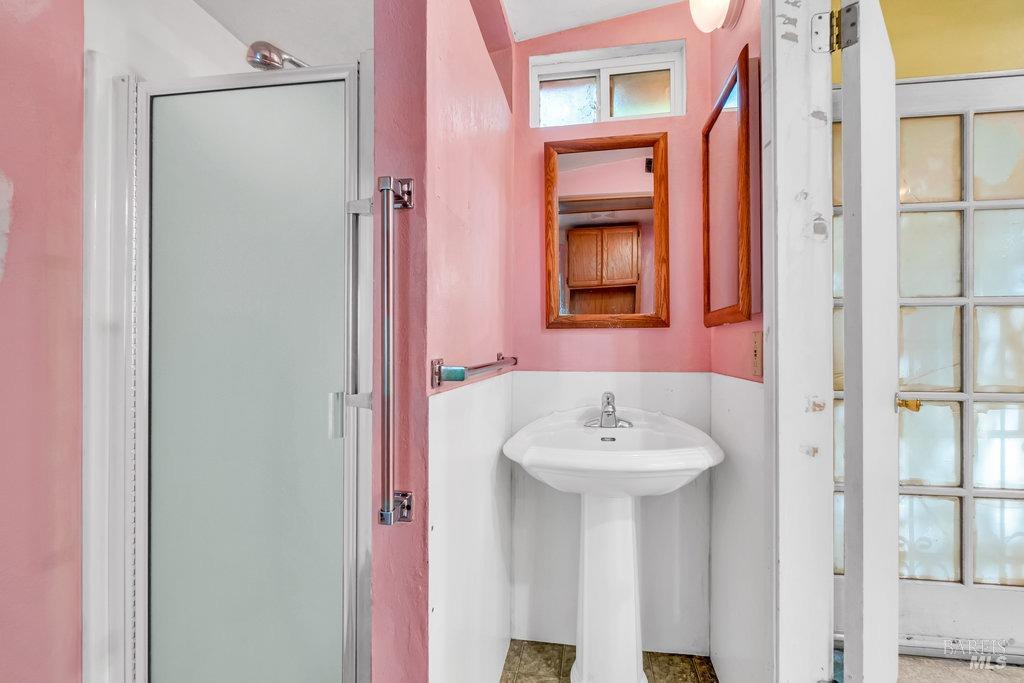 Cazadero, California 95421, United States, 2 Bedrooms Bedrooms, ,2 BathroomsBathrooms,Residential,Active,124981